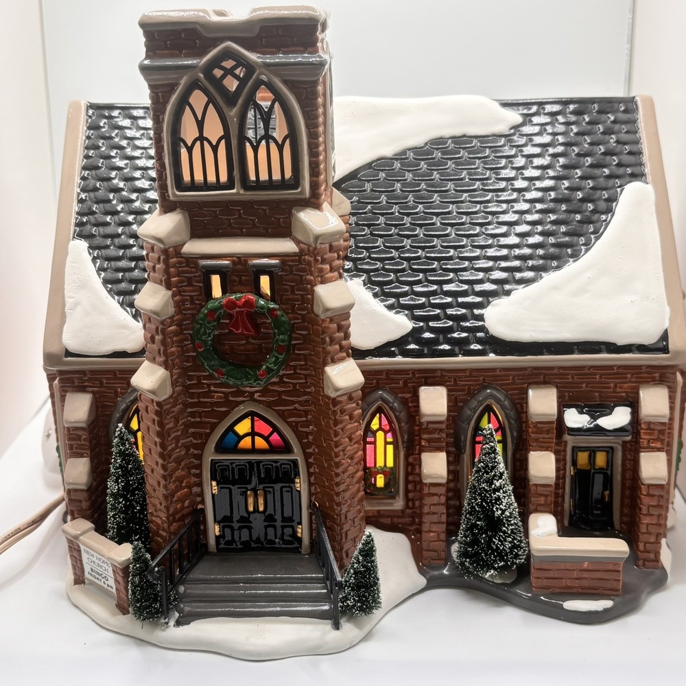 Department 56 Snow Village - New Hope Church 54904 w/Box and Light Cord READ